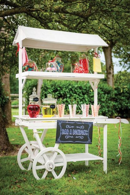 Location chariot candy bar en bois blanc