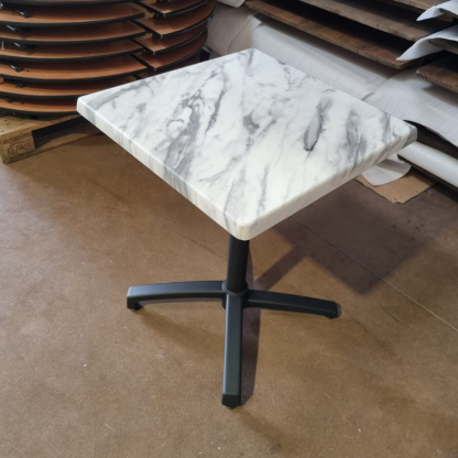 Location Table de café/bistrot (effet marbre) 60*60cm